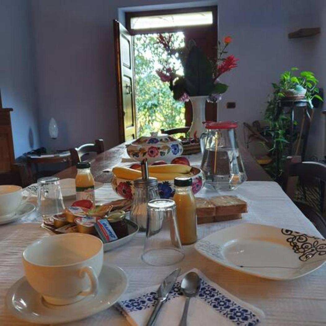 Agrifoglio B&B Con Giardino อาริตโซ ภายนอก รูปภาพ